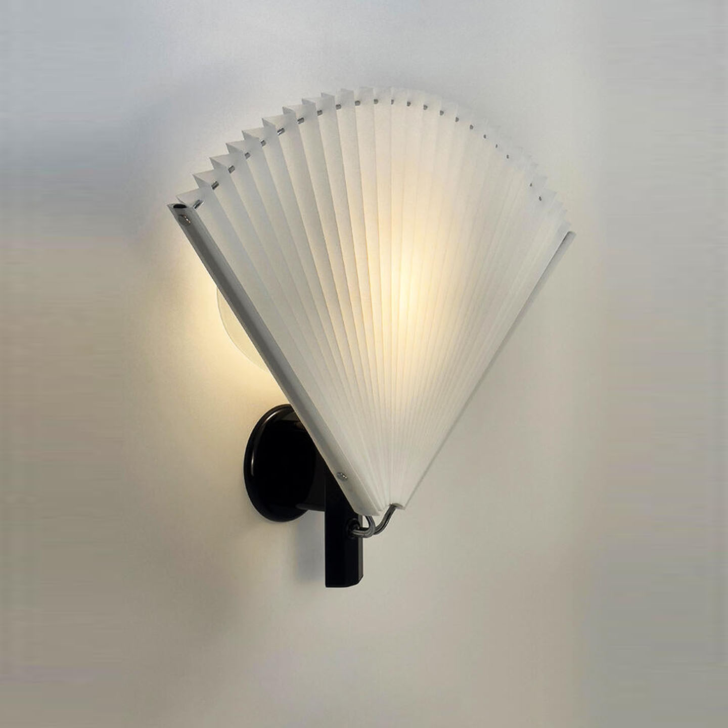 Italy 1980s Butterfly Wall Sconce Retro Guesthouse Lamp - Product image 7