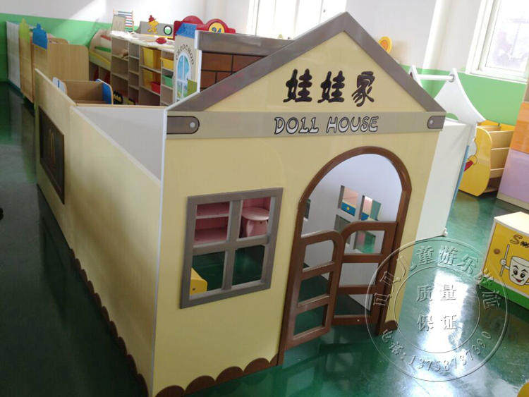 Children's Wooden Game House Kindergarten Doll House Toys Role Play Amusement Park Naughty Fort Accessories