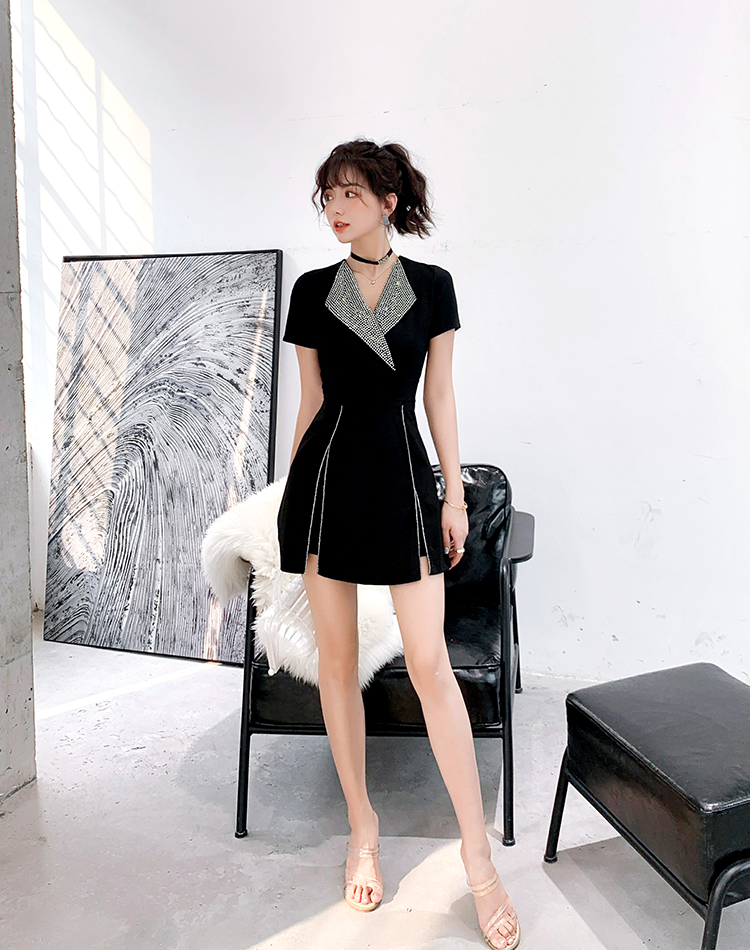 VK旗艦店 韓系開叉燙鑽領時尚套裝短袖裙裝