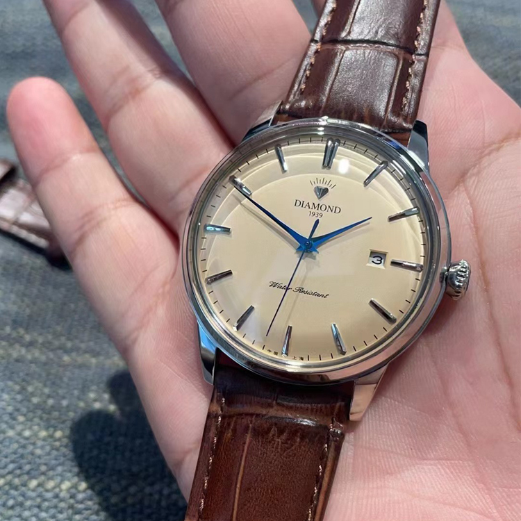 Shanghai Diamond Brand Watch Men's Fully Automatic Mechanical Watch Ultra-Thin Classic Bubble Mirror Retro Waterproof All-Steel Shockproof Shanghai Diamond Brand Watch Men's Fully Automatic Mechanical Watch Ultra-Thin Classic Bubble Mirror Retro Waterproof All-Steel Shockproof
