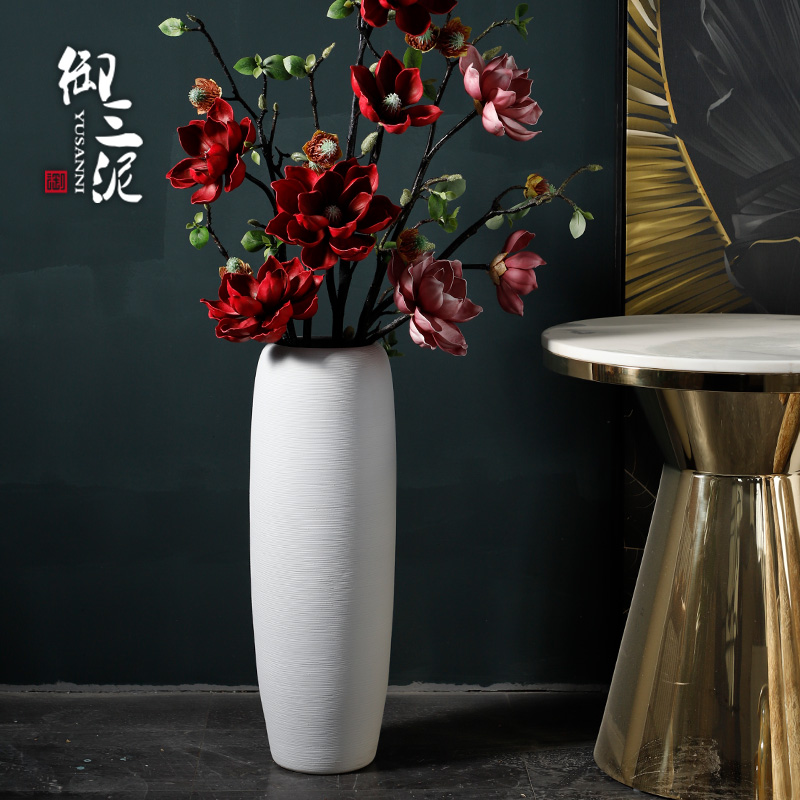 Nordic dried flower vases, flower arrangement sitting room ground furnishing articles minimalist modern contracted white ceramic window thread line