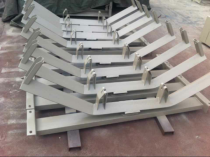 Roller bracket Belt conveyor 5mm thickened loose branch side branch Middle branch Lug self-aligning bracket Conveyor accessories