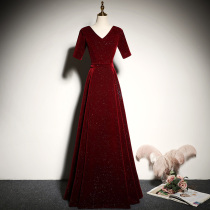 Toast to the bride 2022 new temperamental wine red V collar Thin Engagement Back Door Wedding Gown Lady Autumn Winter