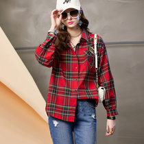 Europe station plaid shirt woman 2022 new spring reduced age foreign air retro embroidered with loose long sleeve blouses