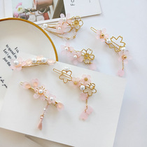 Beautiful and fresh Japanese flower hairclip beautiful creative retro style Daily wear street photos Loli student hairclip