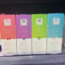 Japanese phcare private wash lotion lotion women wash intimate private care liquid to sterilize and stop itching ph