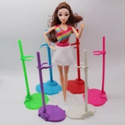 Barbie búp bê đặt thẻ eo đứng khung hỗ trợ nhiều màu tùy chọn búp bê Barbie phụ kiện phổ quát