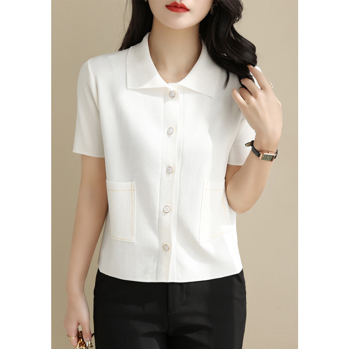 A D Hepburn -- ten thousand people with grass recommended -- the new polo turn over the ribbon pocket for a thin blouse