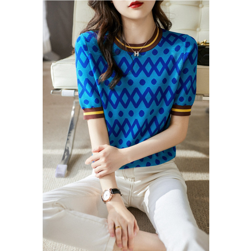 A D Hepburn -- U this year's pop new -- Klein Blue Summer's new needle weasel-shirt short sleeve T-shirt woman