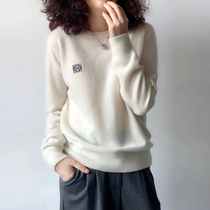 Not easy to see color Jedi 2021 autumn and winter cashmere wool female round collar easy to hit bottom knit 100 lap embroidery sweaters