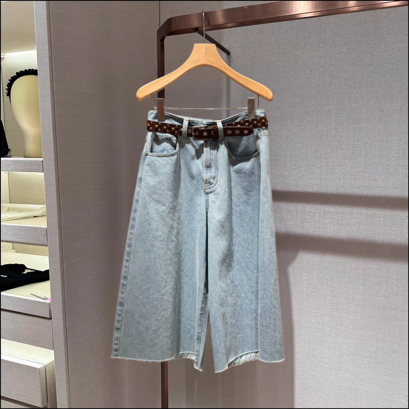 2026 Summer New Style High-Waisted Spliced Belt Straight Wide-Leg Versatile Washed Denim Shorts for Women Xsj1K05C