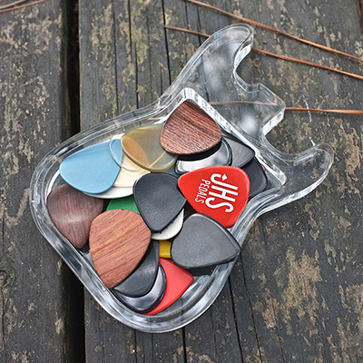 MAKA Pickdou Guitar Pick Shrapnel Picker bag Wooden aluminum picker storage box Strat type