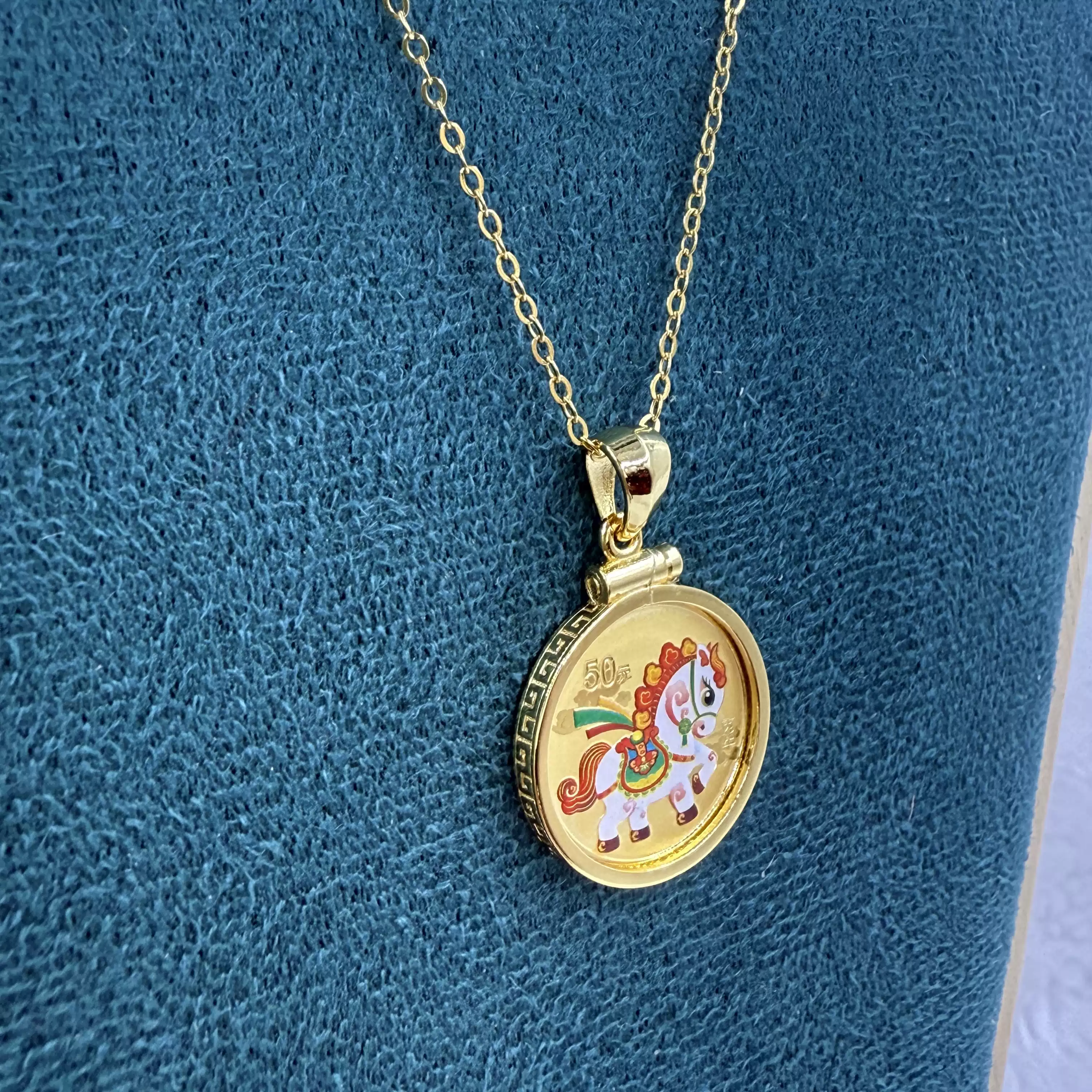 2026年熊猫金银纪念币吊坠框熊猫金币3克金币边框项