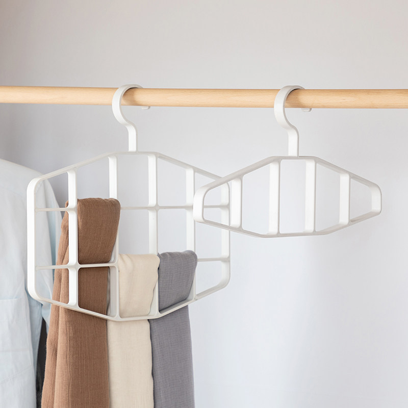 Scarf and tie storage artifact Scarf hanger Belt hanger Hanging belt shelf Scarf rack Household tie rack