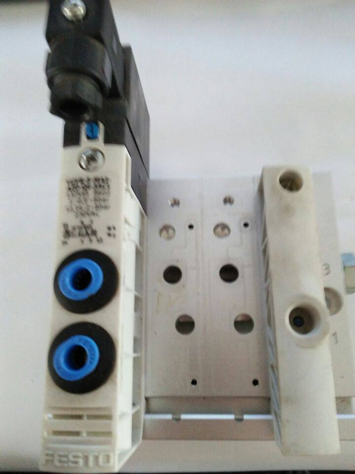 German FESTO solenoid valve VUVB-S-M42-AZD-Q6-3AC1 537595 original spot-Taobao