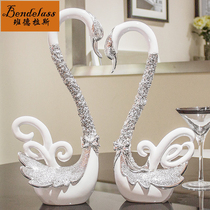 Banderas wedding gift ideas to send friends high-end swan ornaments personality new house romantic decoration ornaments