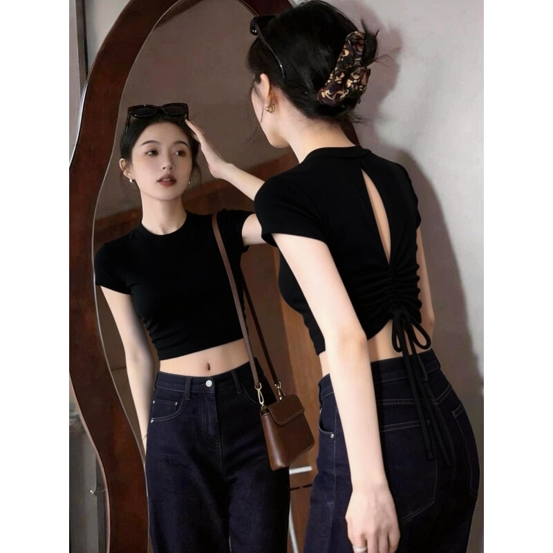 Unique and Chic Black Short-Sleeved T-Shirt for Women, Short Style with Drawstring, Slim Fit, Suitable for Layering, Summer 2026 New Design Top