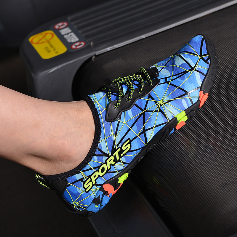 Swimming diving shoes seaside wading snorkeling shoes couples beach tracing shoes female skin shoes fitness treadmill shoes men