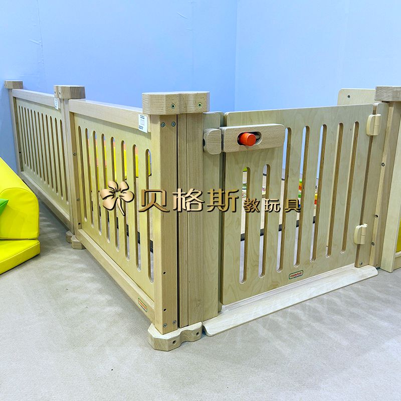 Children's Playpen Early Education Solid Wood Fence Kindergarten Safety Guardrail Perspective Back Panel Cabinet Screen Partition Area Children's Playpen Early Education Solid Wood Fence Kindergarten Safety Guardrail Perspective Back Panel Cabinet Screen Partition Area