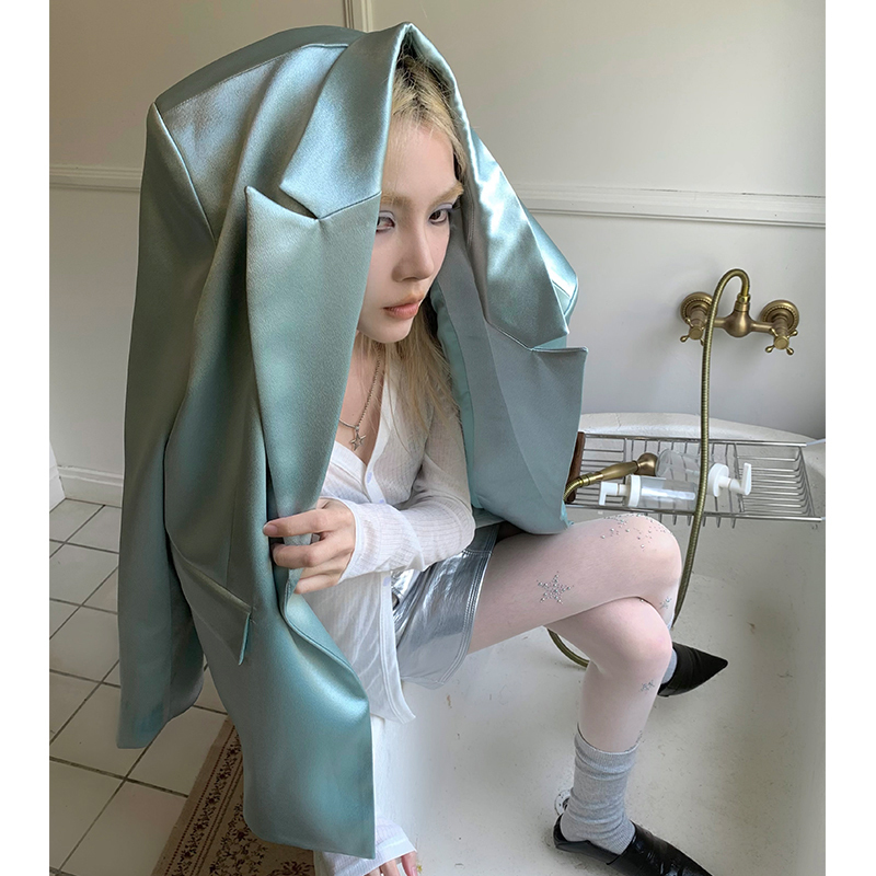 Blue-Green Blazer for Women, New Spring and Autumn Style, Loose and Casual, High-End Feel, Eye-Catching for Petite Figures, Acetate Satin Suit