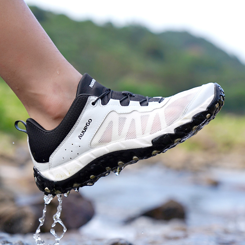 Still walking upstream shoes men's wading shoes summer outdoor breathable hiking shoes amphibious quick-drying non-slip fishing Shuoxi shoes women