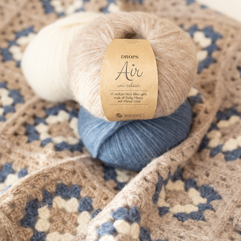 [in Stock] Drops Air Soft and Skin-Friendly Alpaca Wool Yarn for Knitting