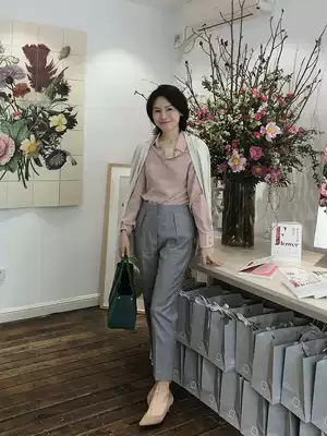 I am Capricorn desert rose silk shirt sister with the same design sense wild temperament top