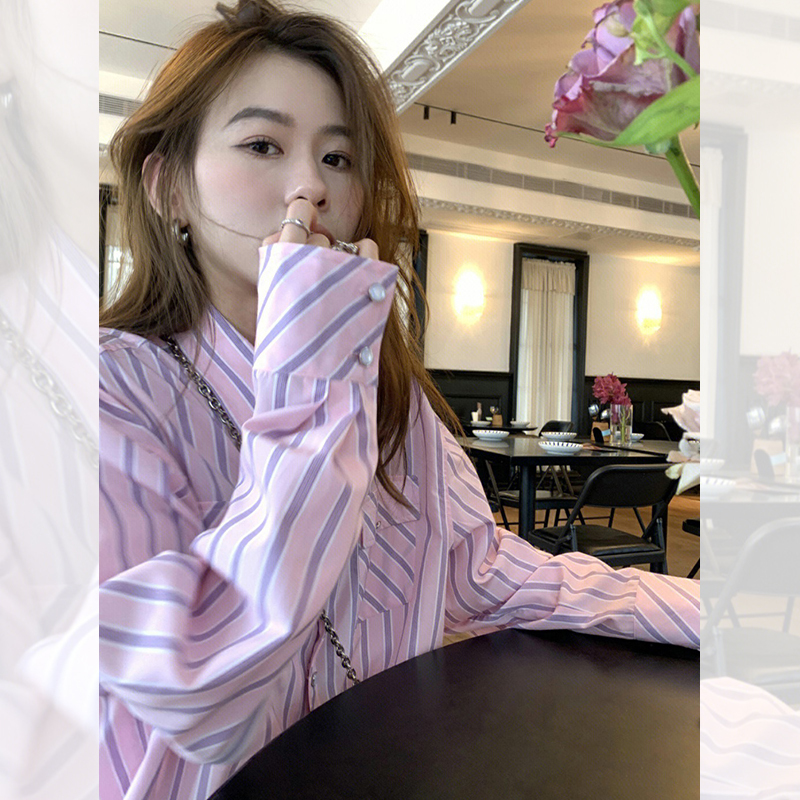 French Retro Pink Striped Shirt for Women, Spring and Summer Design, Niche, Petite, Loose, Hong Kong Style, Long-Sleeved Top French Retro Pink Striped Shirt for Women, Spring and Summer Design, Niche, Petite, Loose, Hong Kong Style, Long-Sleeved Top