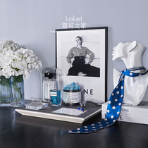 Koket Ke Nordic minimalist model room cloakroom decoration set soft dressing table table aromatherapy perfume