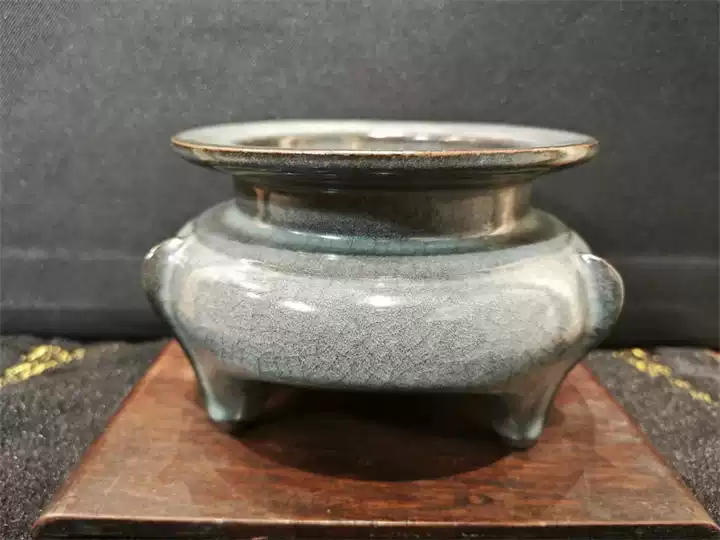 宋钧窑玫瑰紫釉鼓钉三足水仙盆古董古玩传世真品推荐宋代官钧御窑