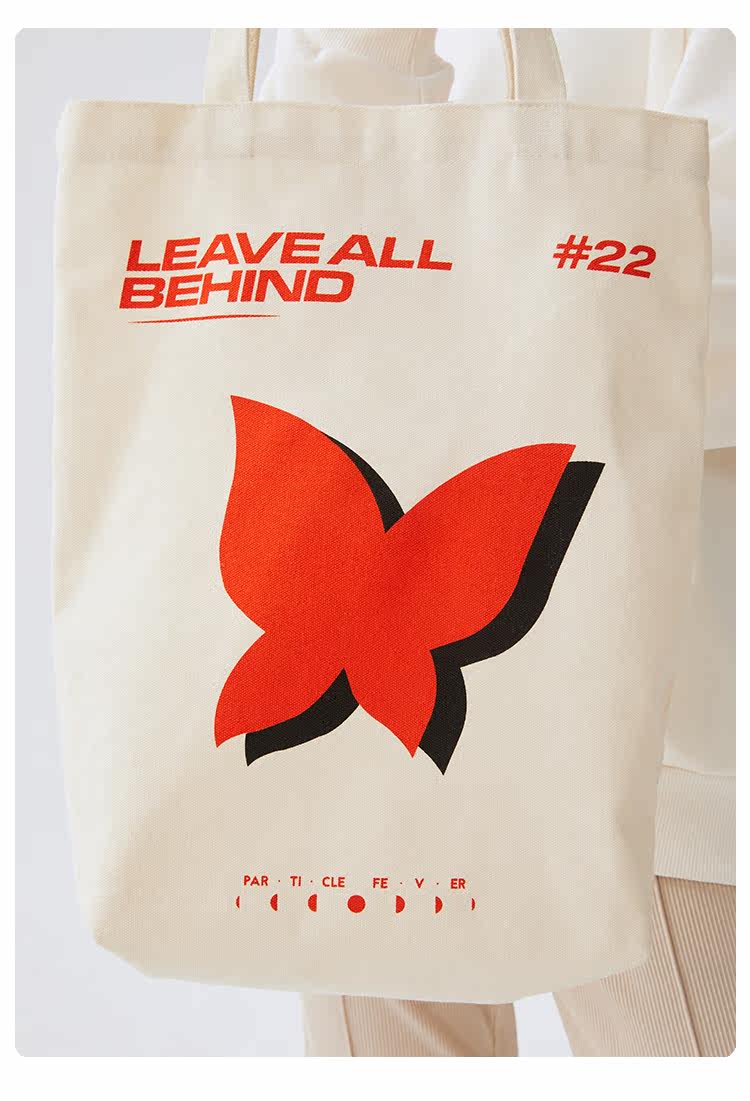 спортивная сумка 粒子狂热pf本色无漂磁力吸扣内袋蝴蝶轻便印花帆布袋