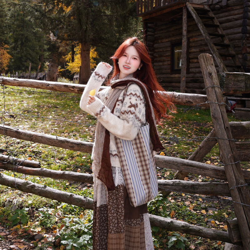 Off-White Fair Isle Sweater, Nordic Retro Cardigan, New Autumn and Winter Korean Style ins Style Knitwear for Petite People Off-White Fair Isle Sweater, Nordic Retro Cardigan, New Autumn and Winter Korean Style ins Style Knitwear for Petite People