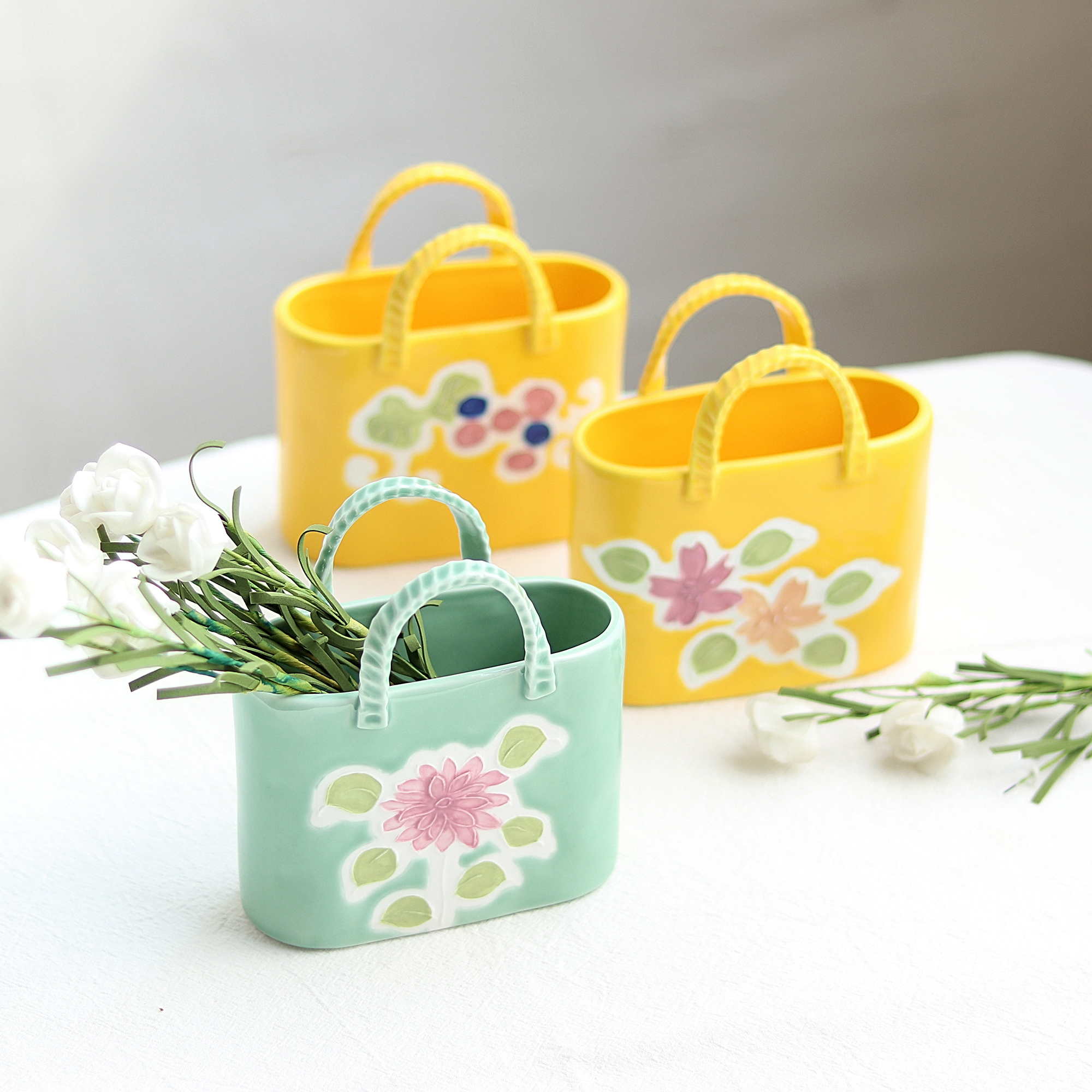 Day Style With Fields Fever Creativity Home Ceramics Small Flower Inserts Handbag Florware Decoration Containing Swing Piece Flower Basket Vase