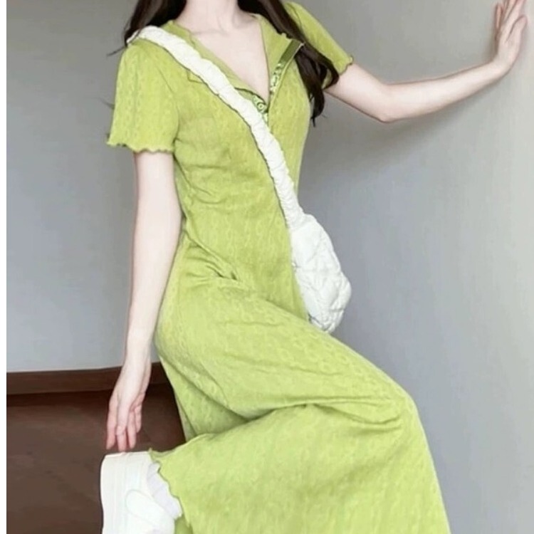 French-Style Green Polo Dress for Nursing Mothers, New Summer Slim-Fit Postpartum Nursing Long Dress