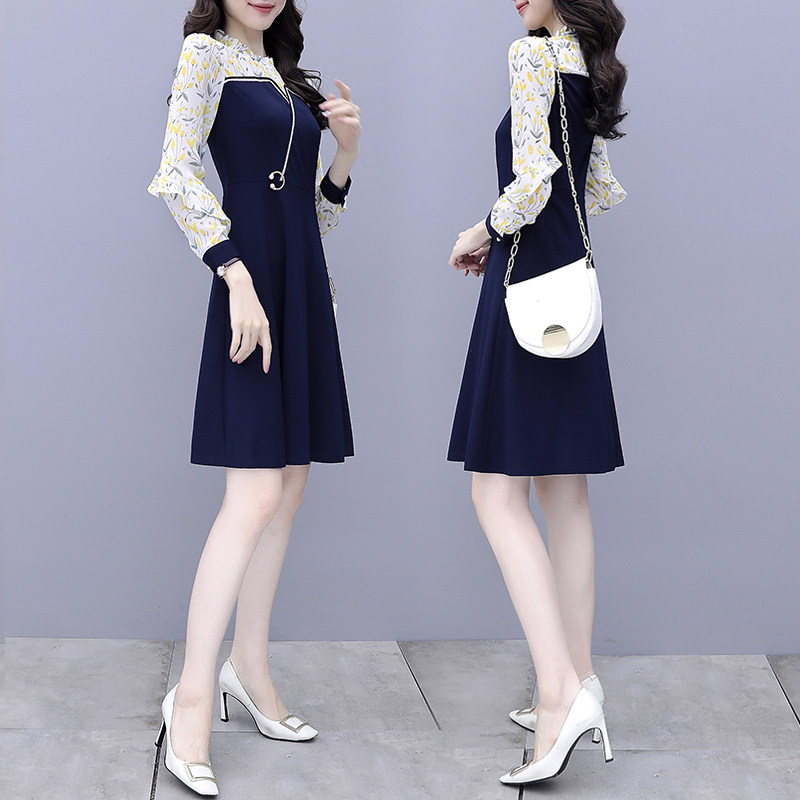 Knitted dress women's spring 2022 new waist slimming fashion temperament stitching chiffon a-line skirt autumn