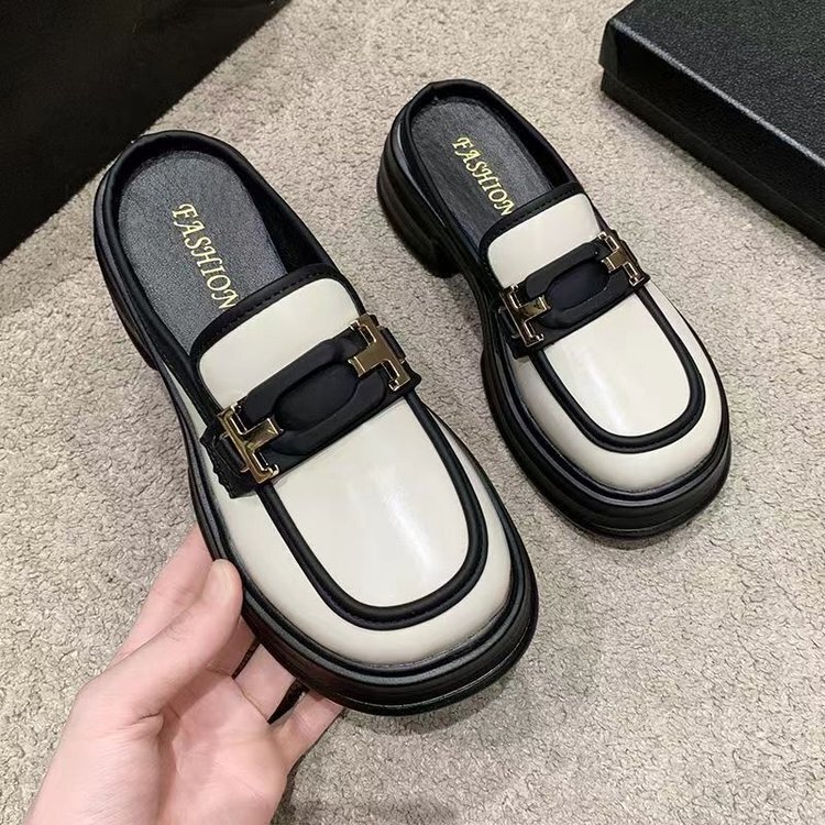 Baotou Half-Slippers for Women, Summer Outdoor Wear, 2025 New Thick-Soled Platform Mules, British Style Leather Slippers, Retro Sandals