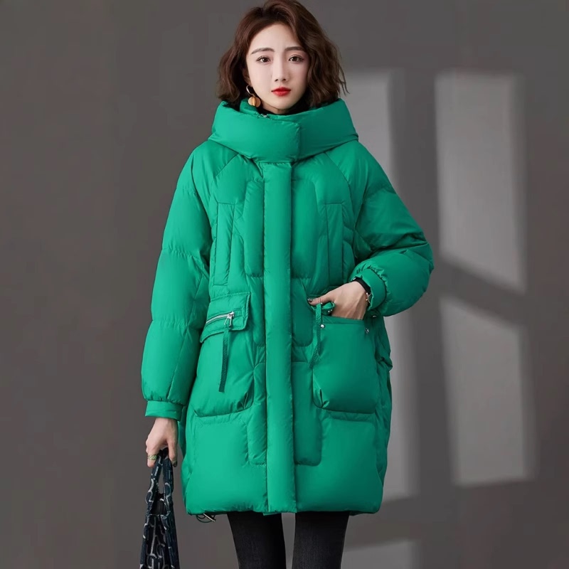 New Style Winter down Jacket for Plus-Size Women, Mid-Length, Extra Large, Loose and Stylish Coat
