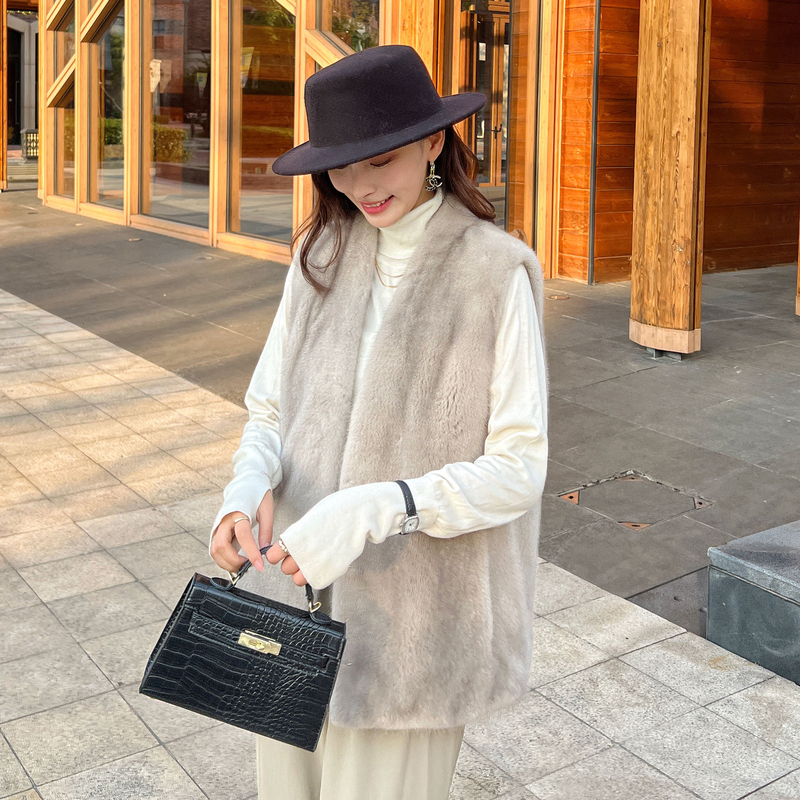Yimeng Gold Mink Imported Mink Vest Jacket Women's Whole Mink Fur Short Vest Small Mother Mink Mink New Style