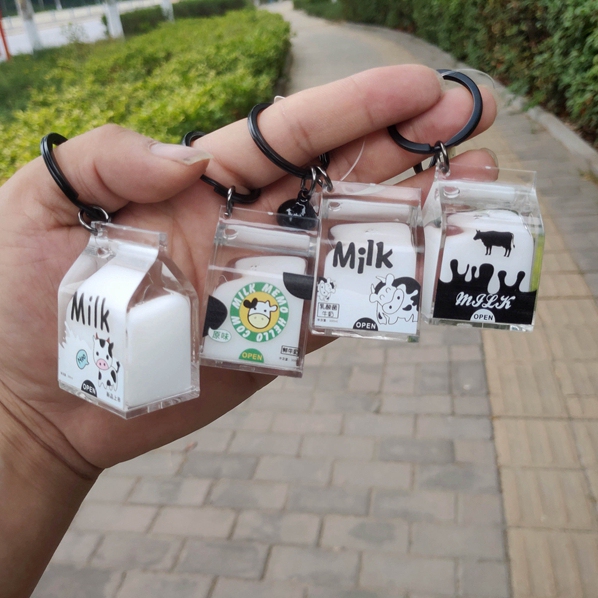 Creative Oil-Filled Shaking Milk Carton Keychain Ring Chain Bag Mobile Phone Accessory Decoration Girl Gift Present