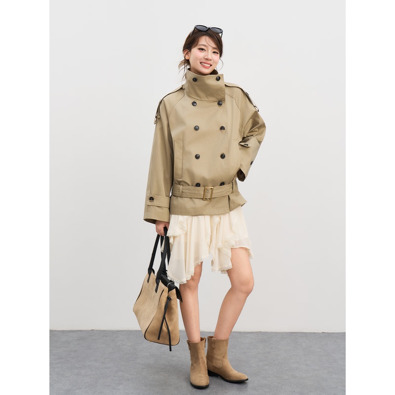 Bplusm 2026 Autumn Retro Commuting Style Stand Collar Double-Breasted Trench Coat with Unique Design and Niche Silhouette Bplusm 2026 Autumn Retro Commuting Style Stand Collar Double-Breasted Trench Coat with Unique Design and Niche Silhouette
