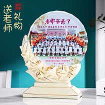 Carved Carnation peaches and plums all over the world carved Lily Dragon Teng four seas ornaments Teachers Day graduation gift