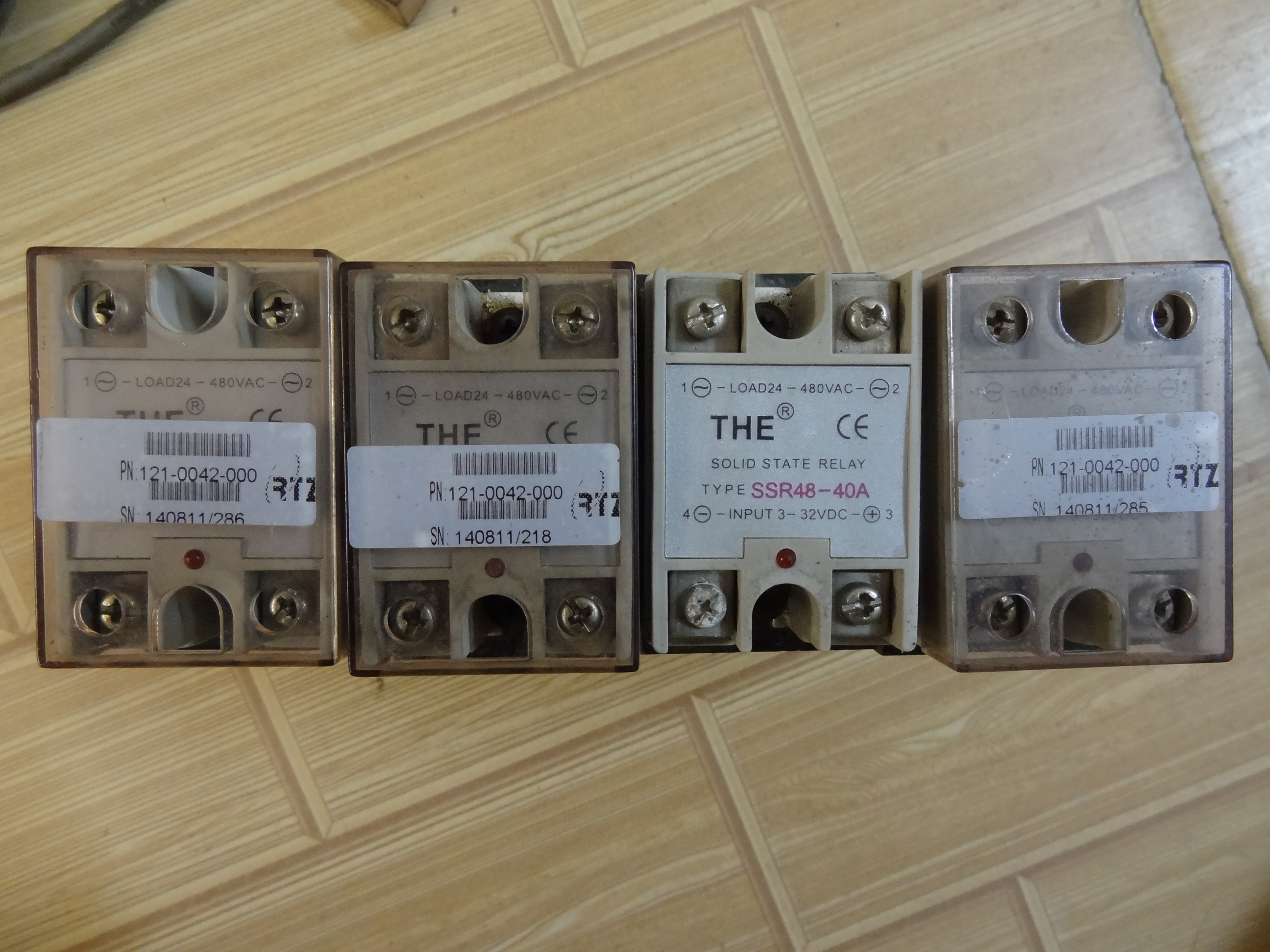 Original installation unloader Wuxi Tianhao THE relay SSR48-40A Solid state relay with radiator spot