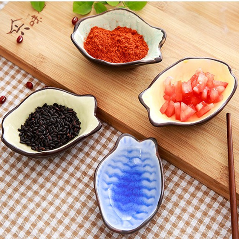 Leaf ceramic plate multi-purpose bowl seasoning plate small fish seasoning sauce vinegar plate ice cracked glaze Korean style