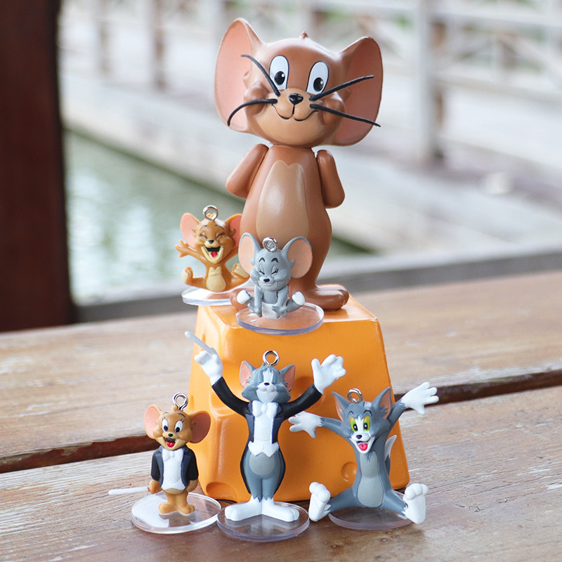 Classic Cartoon Cat and Mouse Model Blind Box TOM Tom Jerry Gongzai doll on-board Pendulum Cake Decoration