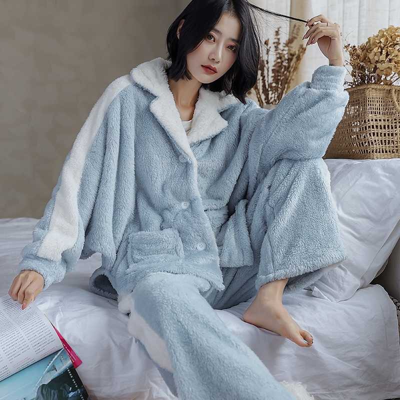 Women's winter pajamas 2021 new thickening and fleece can be worn outside casual warm coral fleece home clothes can go out