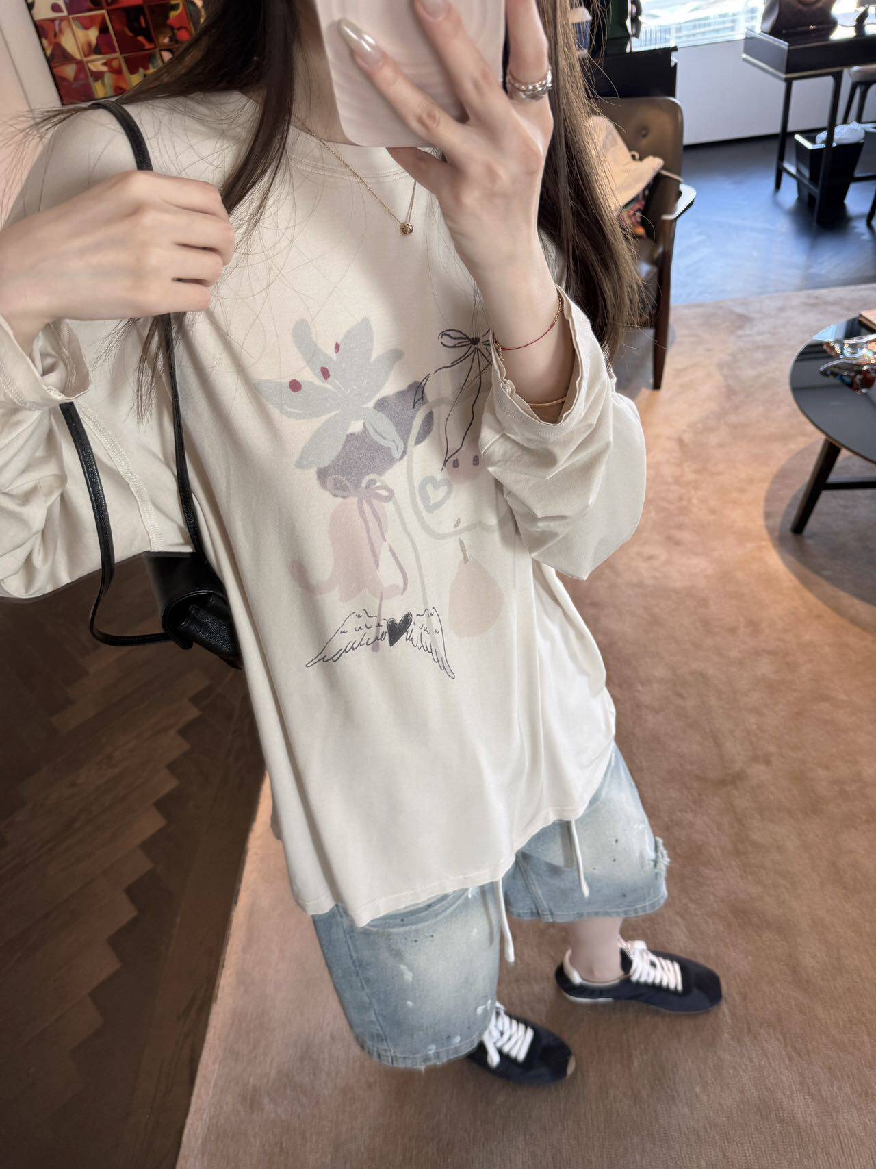 oker章壳儿оригинал ~ Футболка с принтом круглый вырез длинный рукав корейский стиль универсальная свободная повседневная весна 26 A409