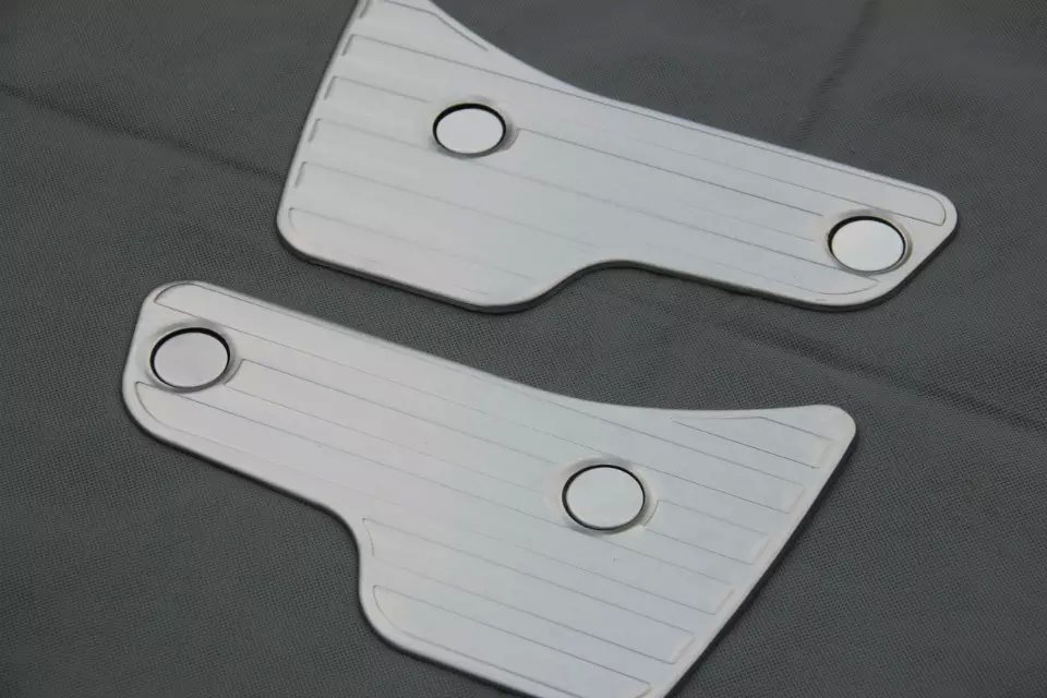 Suitable for 10-23 Models of Toyota Prado Threshold Strips, Prado 2700 Welcome Step Boards, Middle East 4000 Footboards