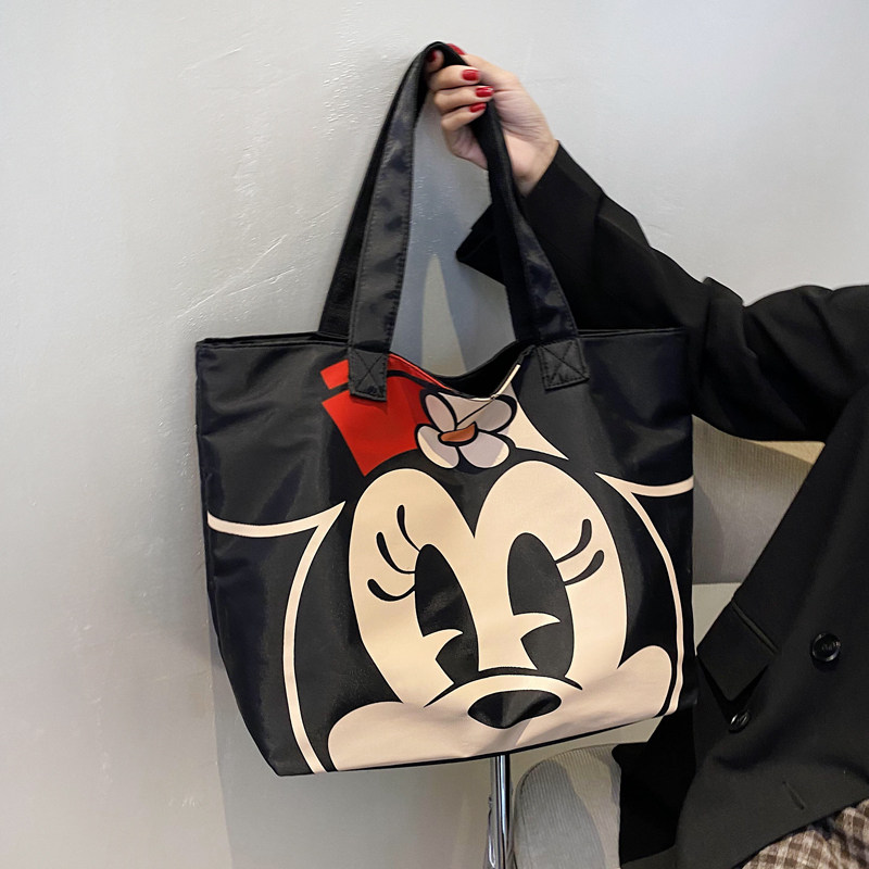 Treasure mother with va going out bag light canvas hand bag for going out for baby baby baby containing bag big capacity mommy bag