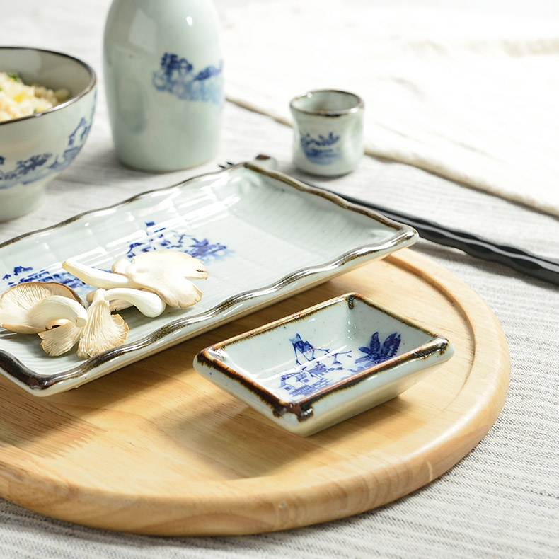 Three points to burn Chinese ceramic flavour dish of cold dish dish of soy sauce dish dish dish soot characteristics of blue and white porcelain tableware