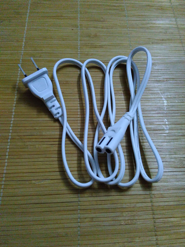 Rongshida RFH4010K plug-in electric cooking and insulation electric lunch box white two-pin power cord 2-hole plug